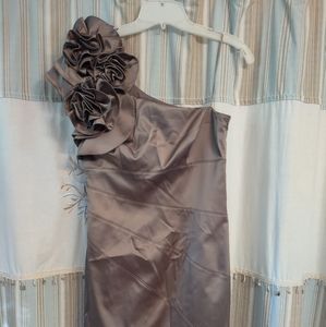 Jessica Simpson champagne dress
